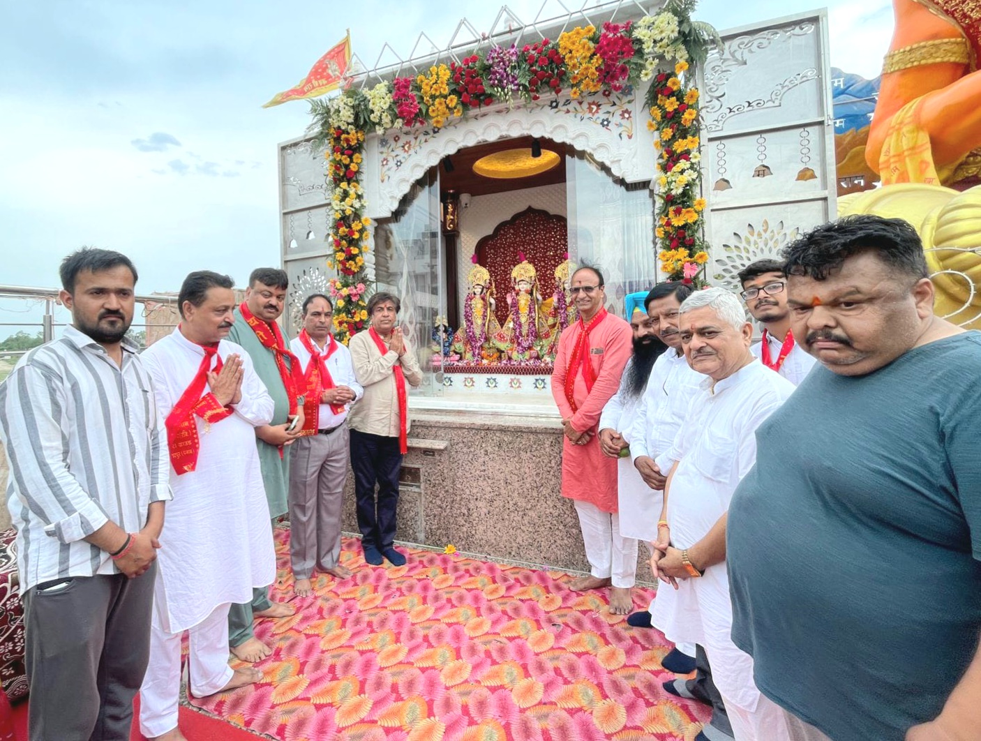 Cabinet Minister Gimpa attended the Sri Ram Darbar Pran Pratishtha ceremony and took blessings